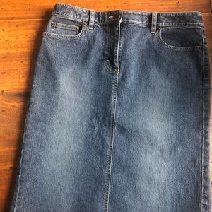 💕3for$15💕 LOFT Denim Pencil Skirt